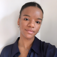Zoe Guy's avatar