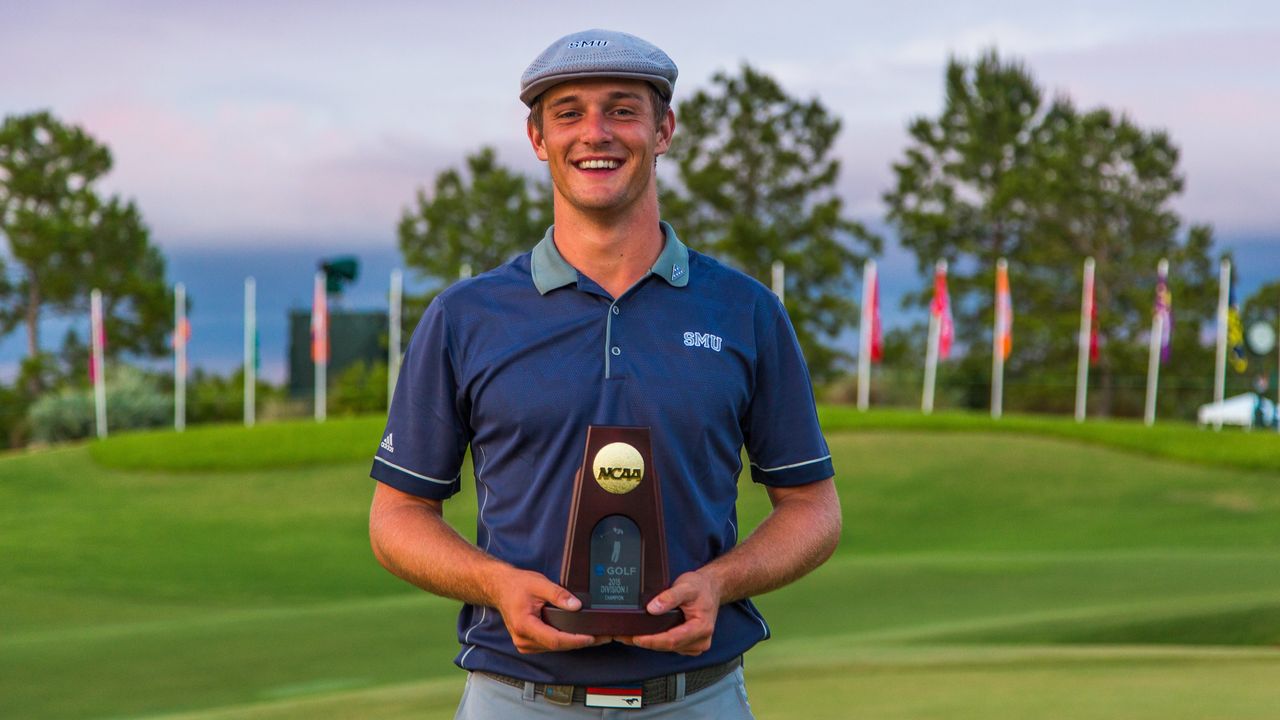 Bryson DeChambeau with the men&#039;s NCAA Division I Championship trophy