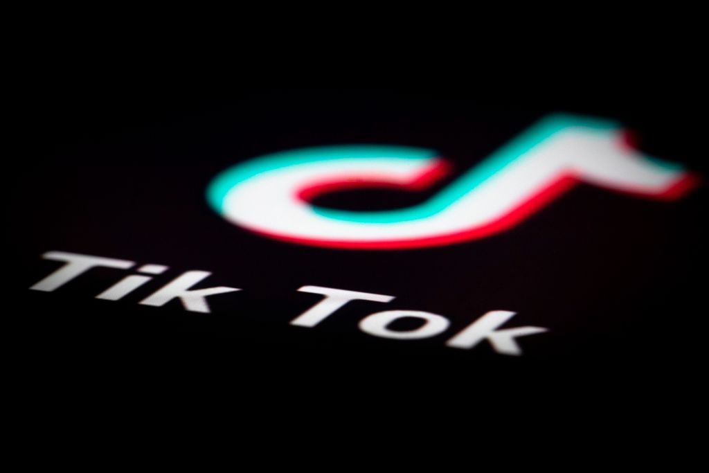 Tik Tok.