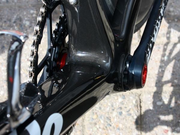 The new BBright bottom bracket system on Cervelo's latest frames are compatible with dedicated cranksets but also BB30 and external-type cranks from Shimano, SRAM, Campagnolo, FSA, and others.