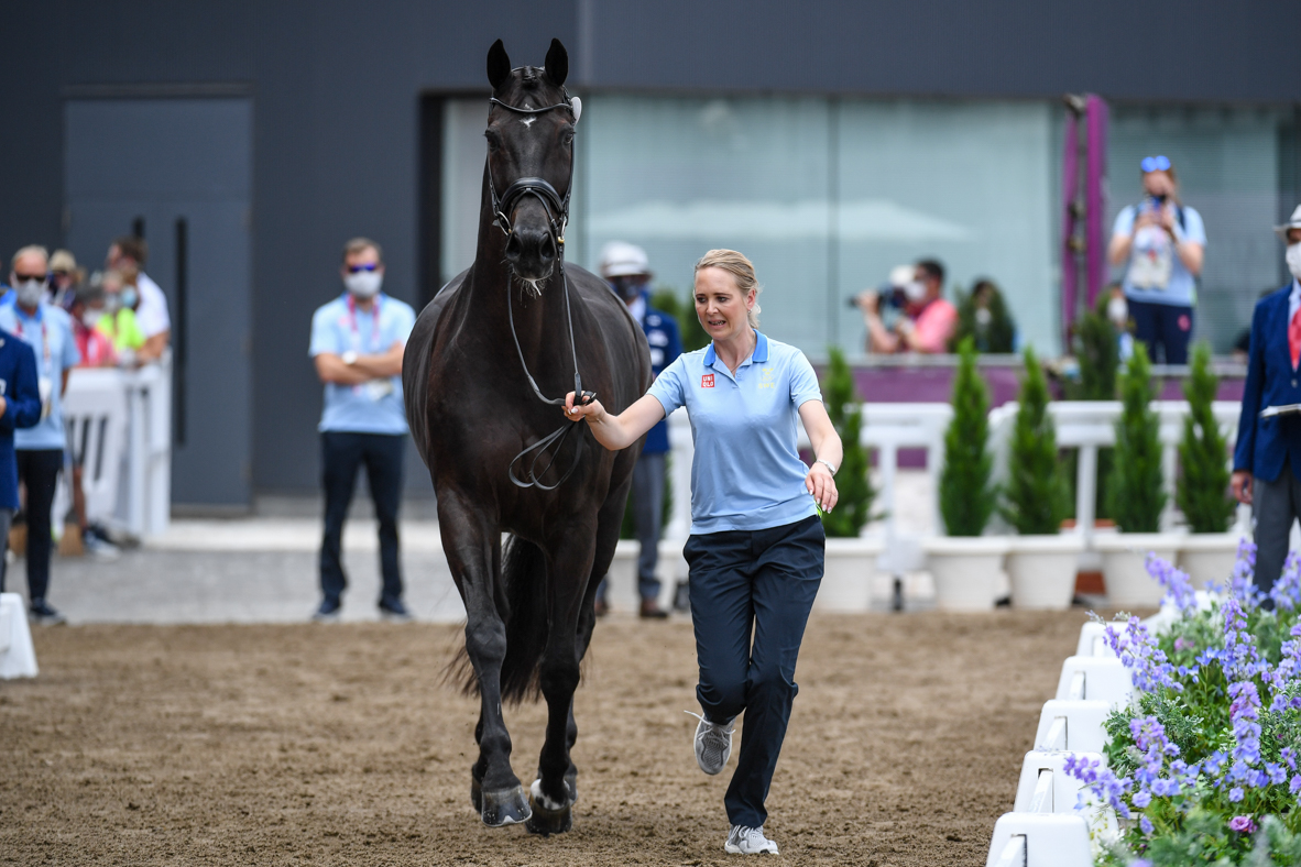 tokyo olympics dressage trot-up