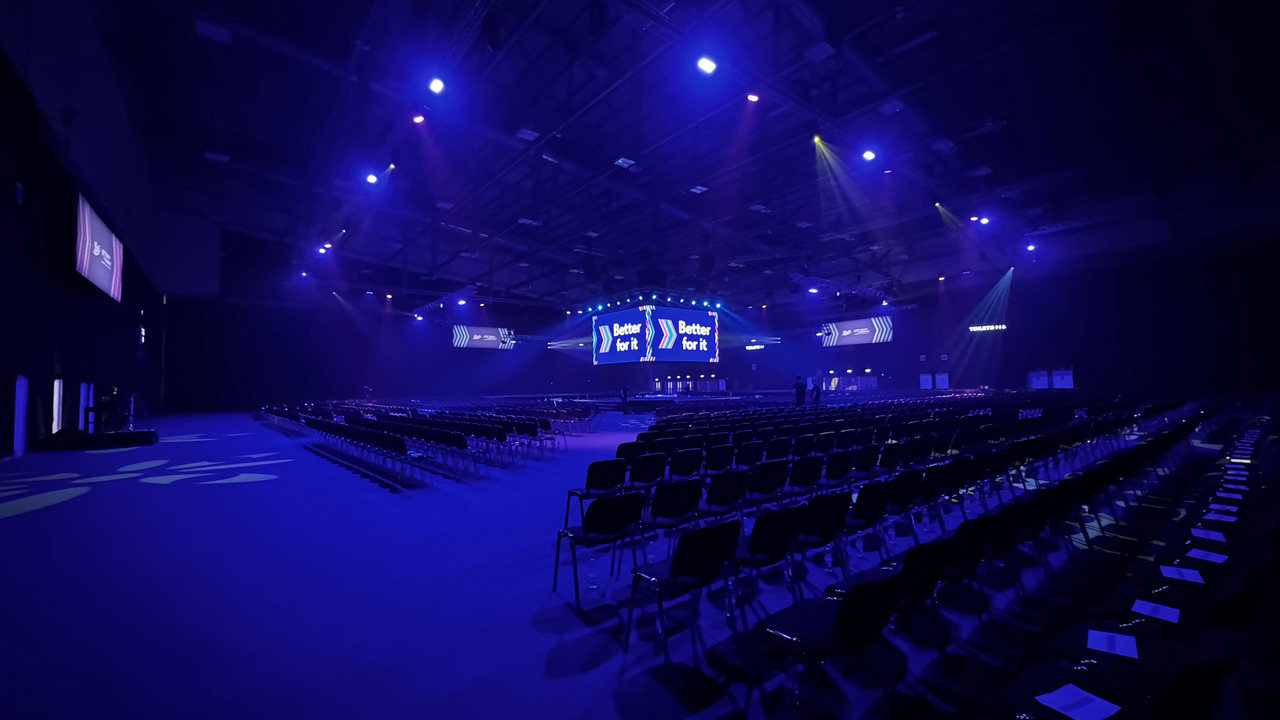 Visionary solutions power the stage at the No7 Beauty Company Product Launch.