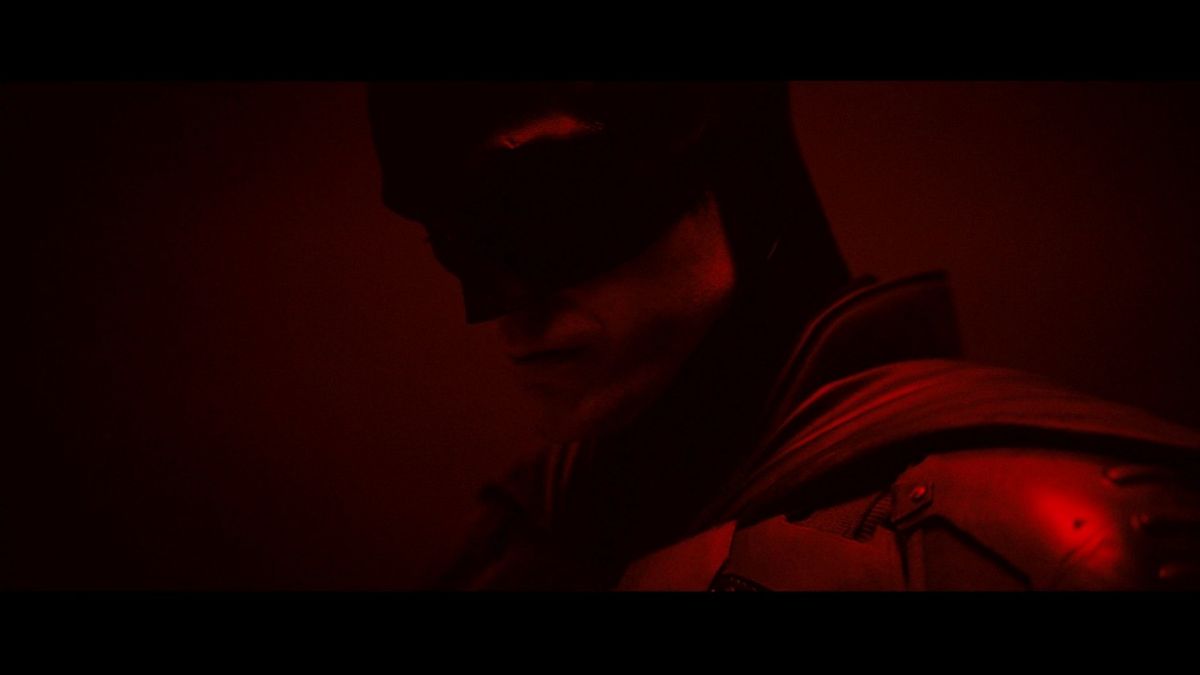 The Batman: Here's your first look at Robert Pattinson in the Caped Crusader suit