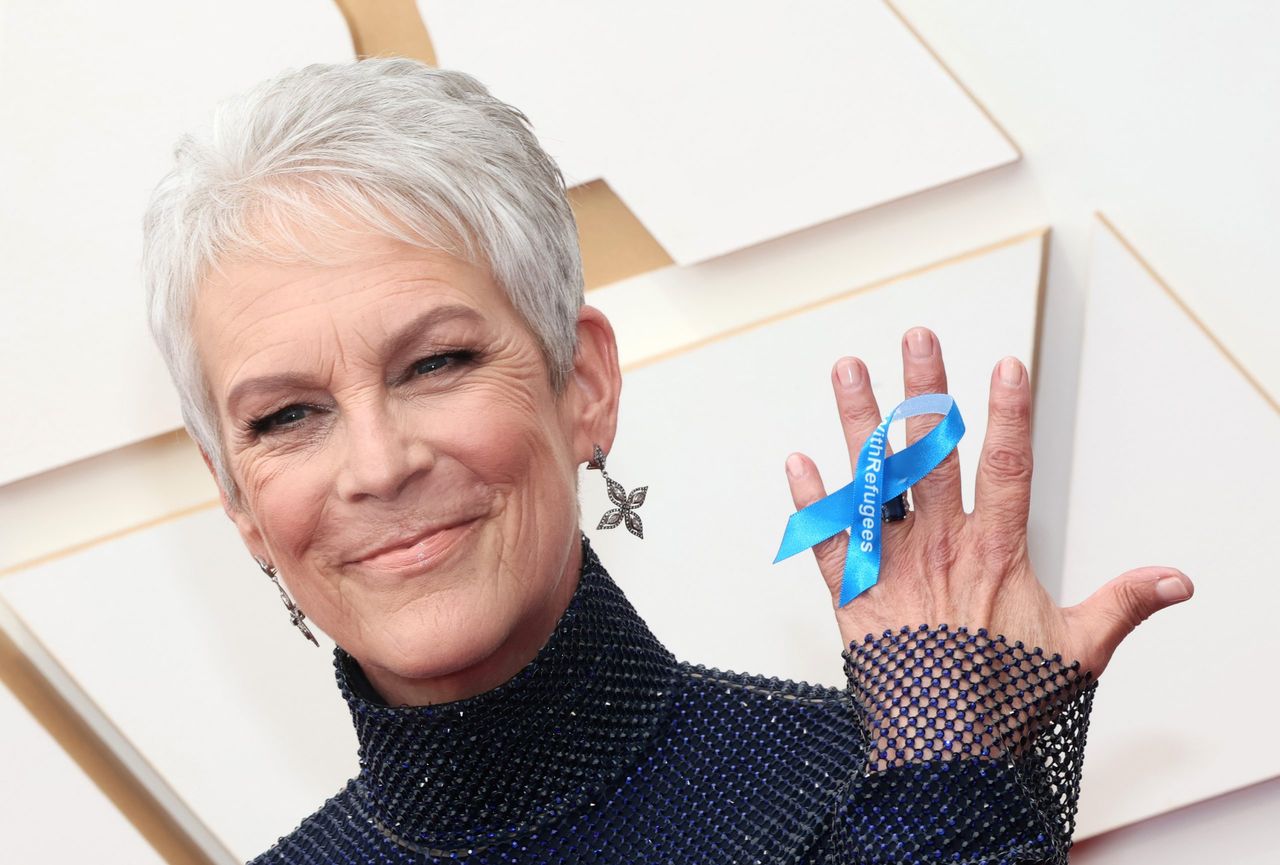 Jamie Lee Curtis Oscars 2022