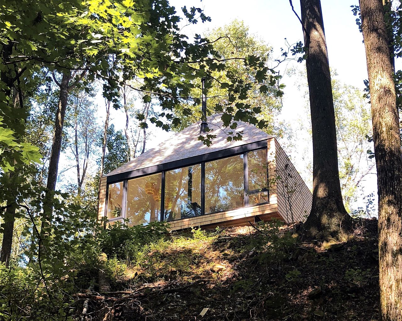 a cabin in the Ohio countryside