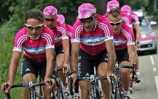 Former T-Mobile rider Patrik Sinkewitz has rejected doping allegations made against the whole team.