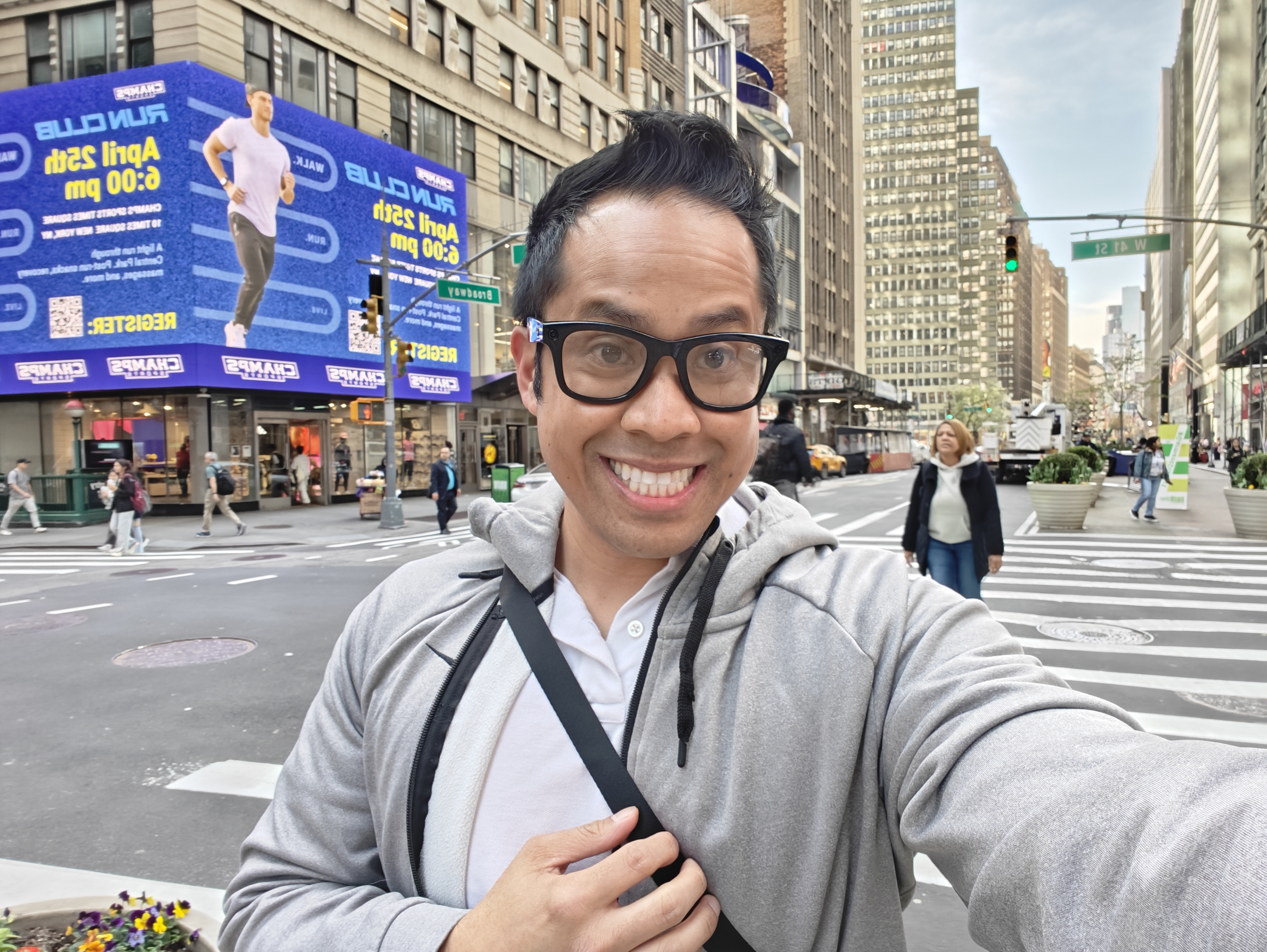 OnePlus 12 Selfie Sample.
