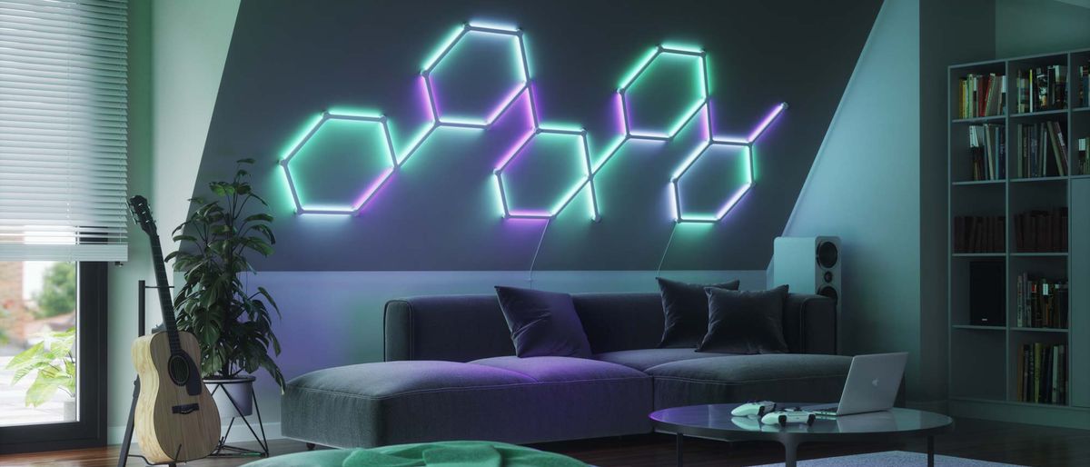 Nanoleaf Lines pattern in livingroom