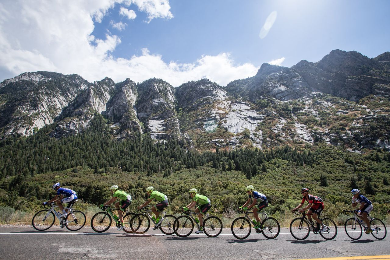 The main bunch on the climb to Snowbird