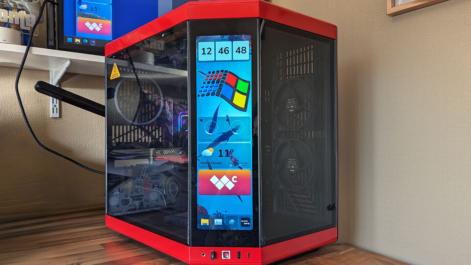 Hyte Y70 Touch review – a colossal PC case with a 4K screen