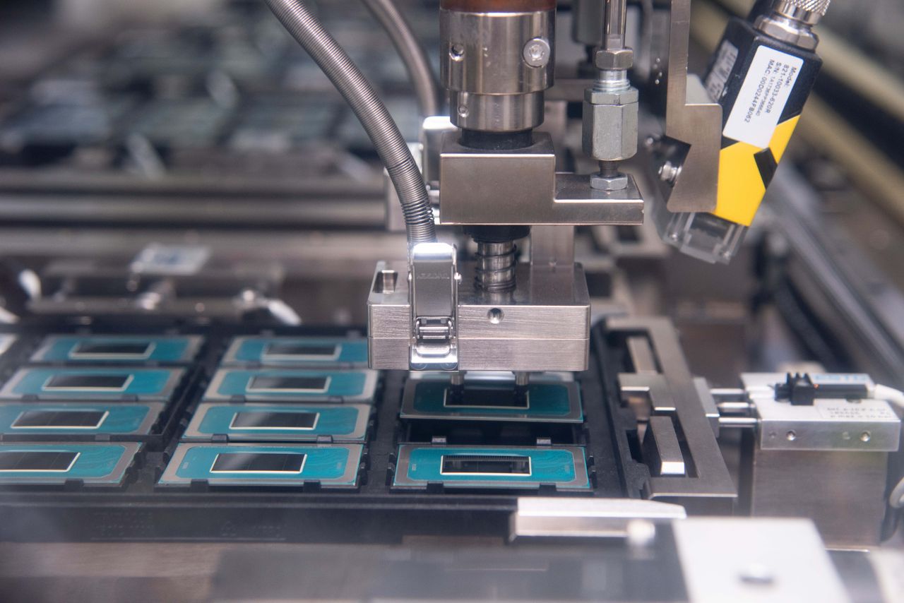 Intel Packaging