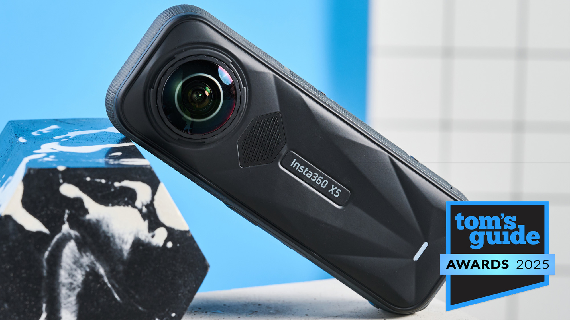 Insta360 X5