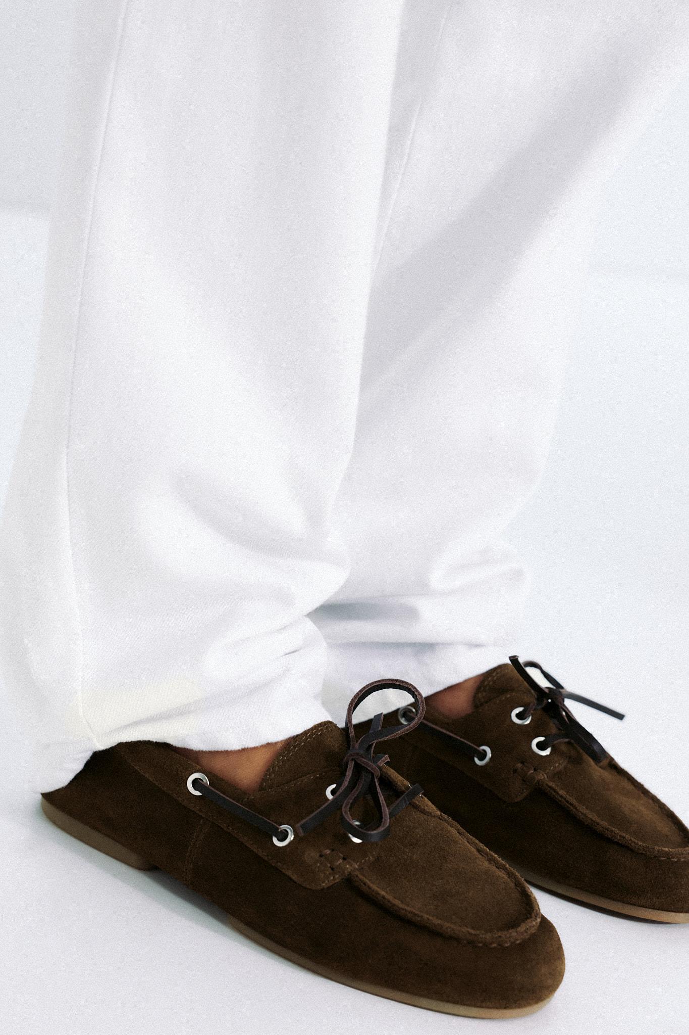 Stitched Split Suede Shoes