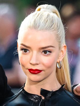 eyebrows - anya taylor joy