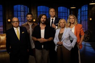 Touker, Steven, Joe, Peter, Deborah and Sara on Dragons&#039; Den