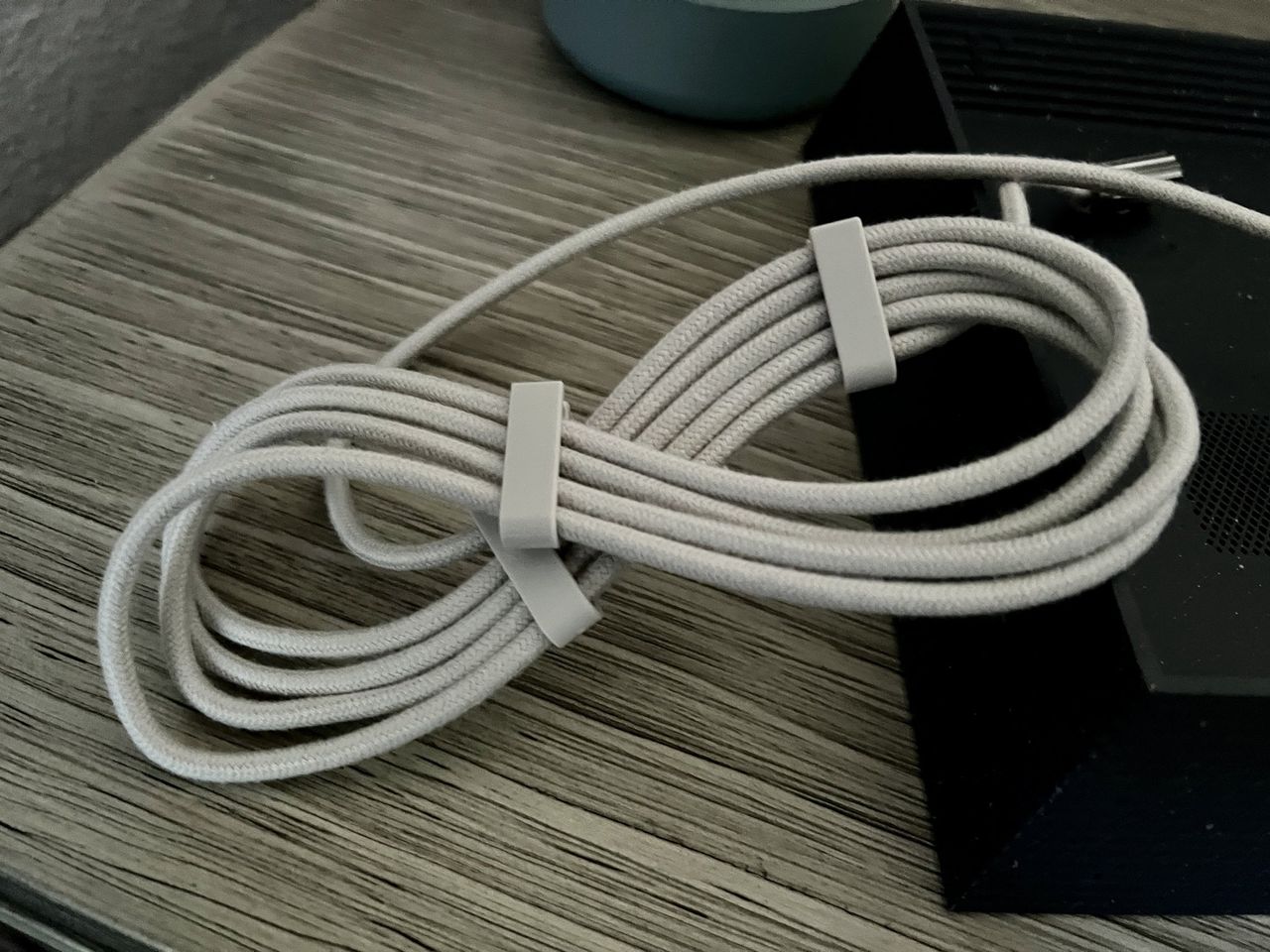 Aura Mason Luxe Frame Pebble Cable