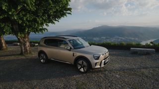 Smart scales up into the big leagues with its all-wheel-drive electric #5