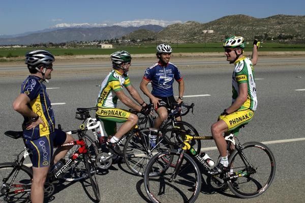 Floyd talks with Saris Marketing Director David Cathcart, Ryno and the Doc about the route to take