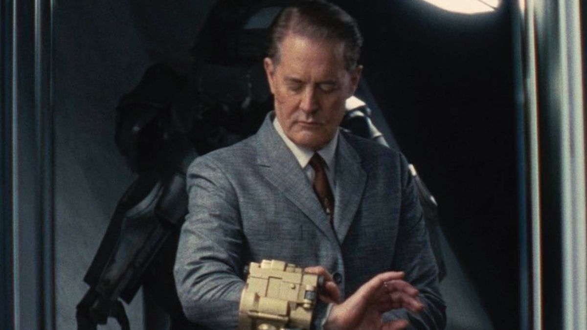 Kyle MacLachlan as Hank in Fallout season 2