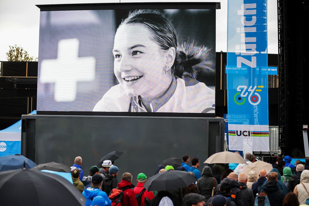 Tribute to Muriel Furrer on the big screen at the World Championships