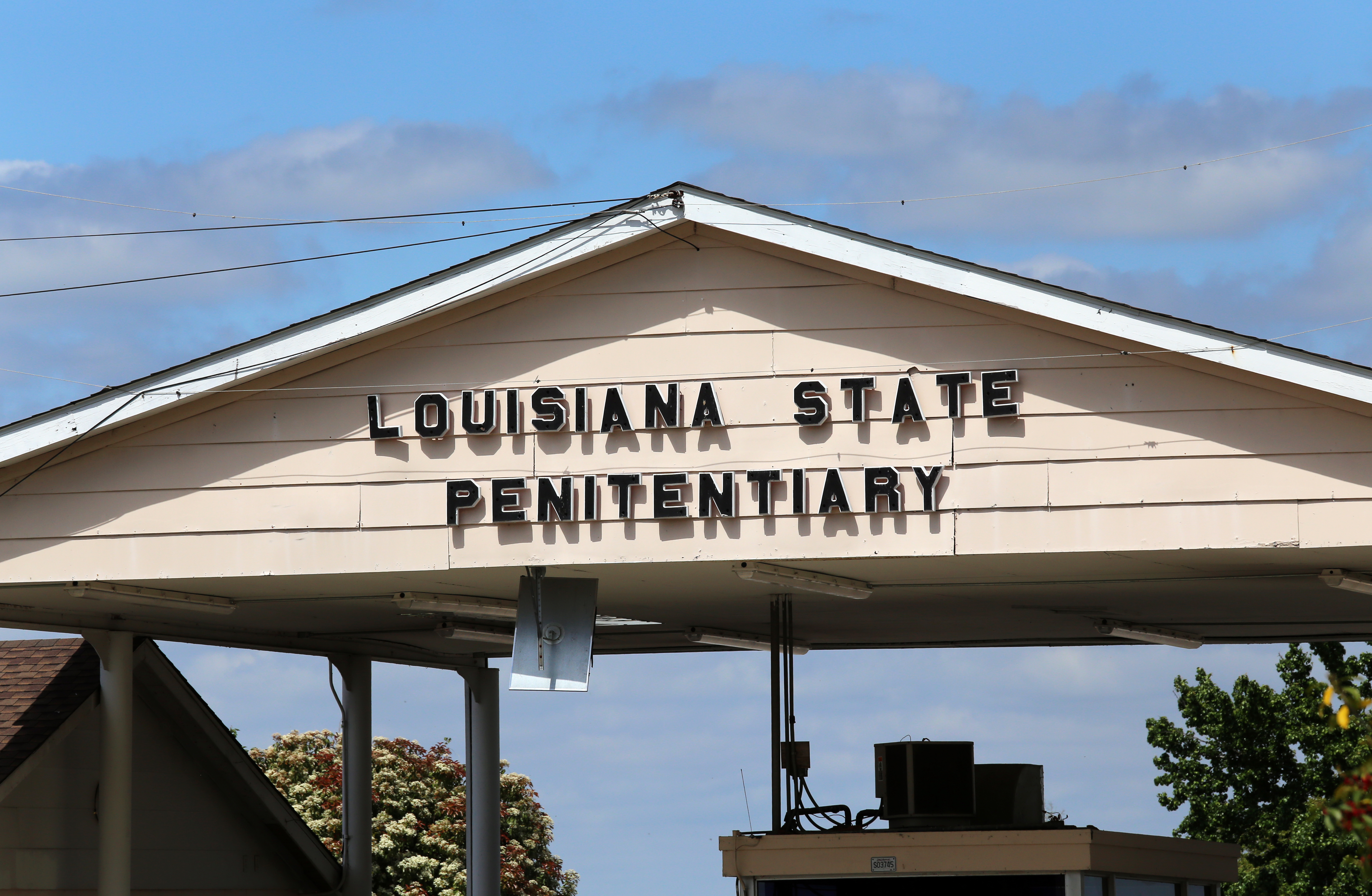 louisiana state penitentiary entrance