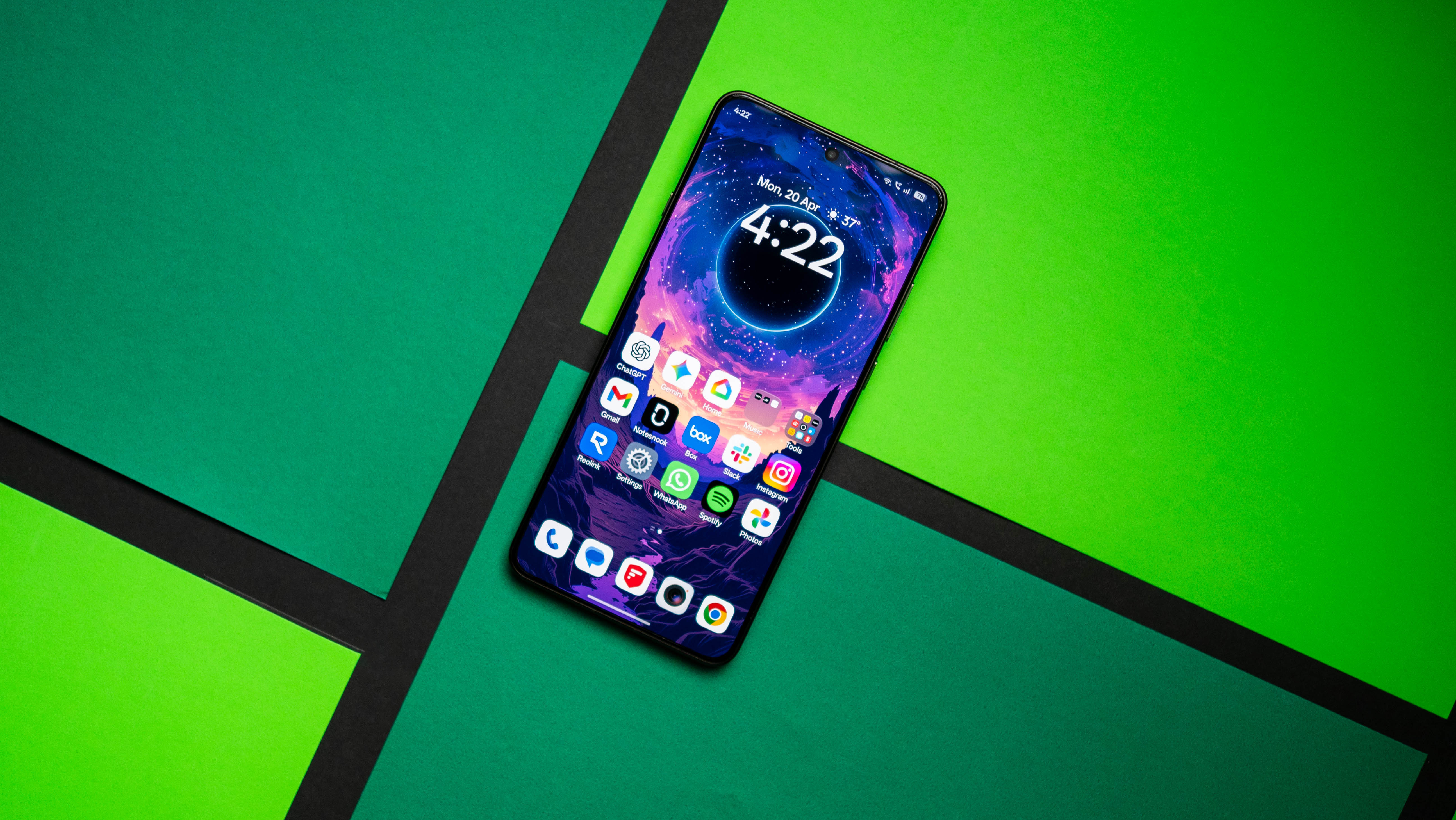 OPPO Find X9 Ultra review photos