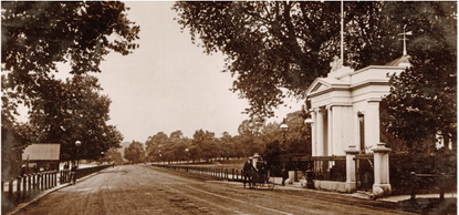 For the relief of those who got into difficulties in the Serpentine, the Royal Humane Society set up a Receiving House in Hyde Park. Credit: Royal Humane Society