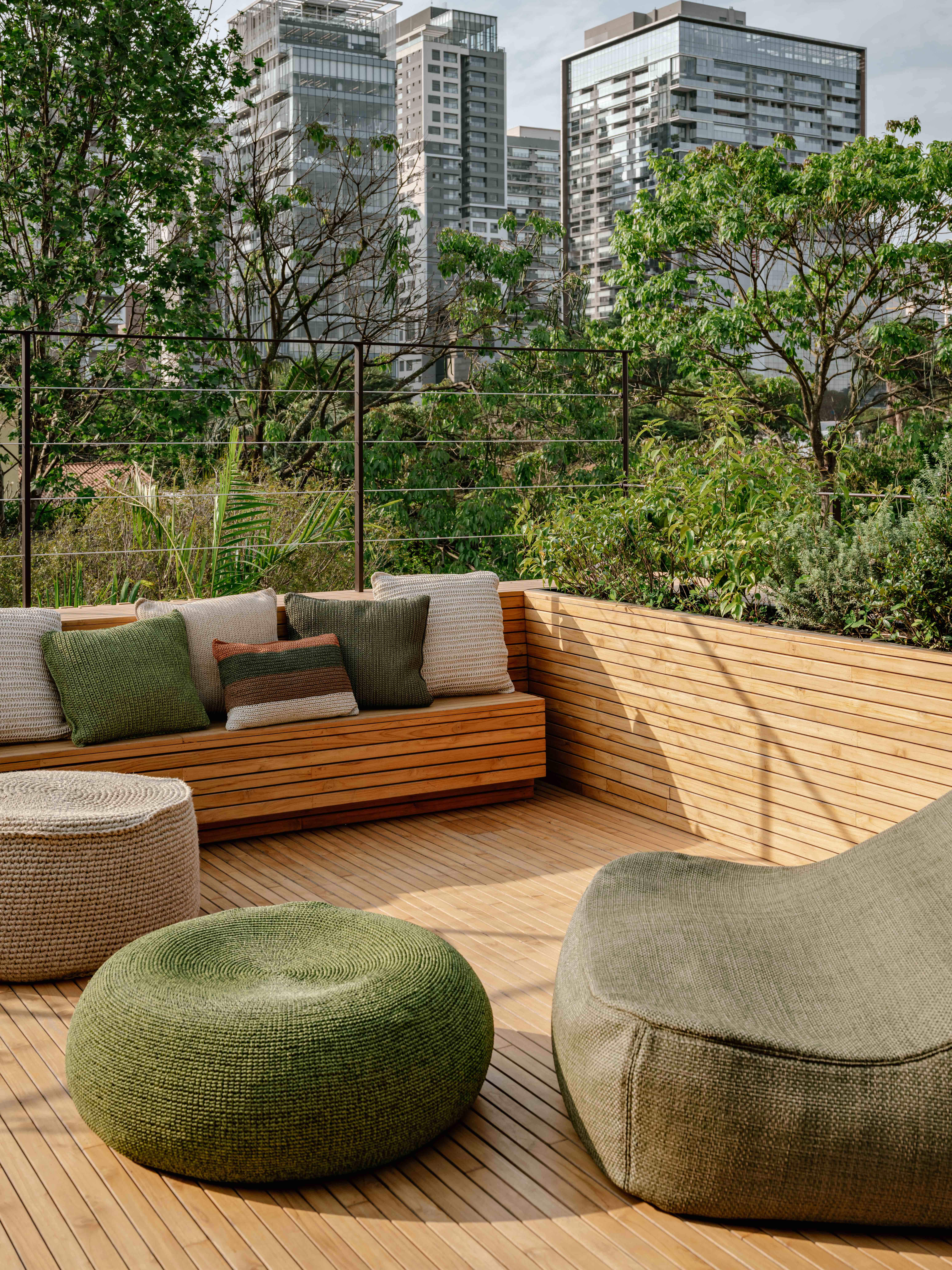 Jacob Saliba residence, São Paulo, by WF Architects