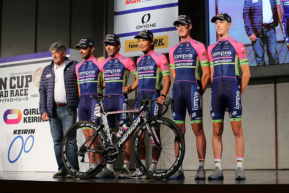 Lampre-Merida Cannondale-Drapac at 2016 Japan Cup team presentation