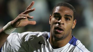 BERGAMO, ITALY: Inter Milan's forward Adriano of Brazil celebrates after scoring against Atalanta during their Serie A football match in Bergamo 22 September 2004. Inter Milan won the match 3-2. AFP PHOTO PAOLOO PAOLO COCCO (Photo credit should read PAOLO COCCO/AFP via Getty Images)