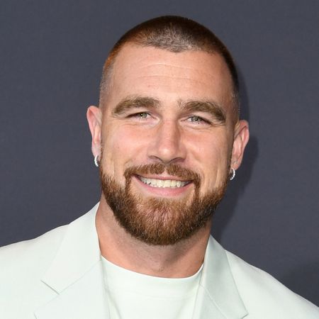 Travis Kelce smiling