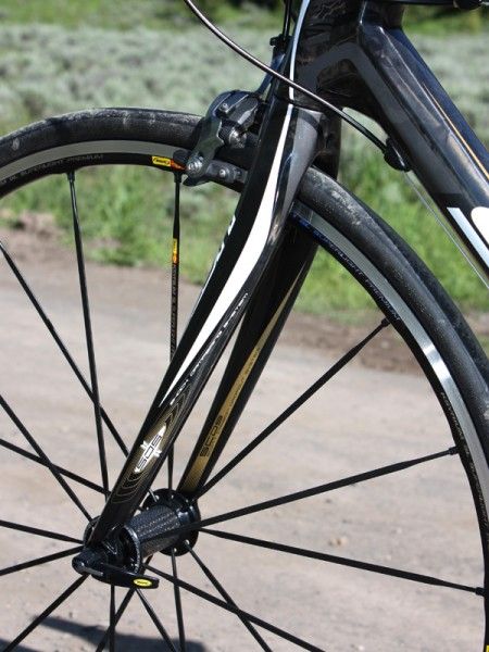 Engineered flex zones in the new CR1 fork are also said to enhance ride comfort.
