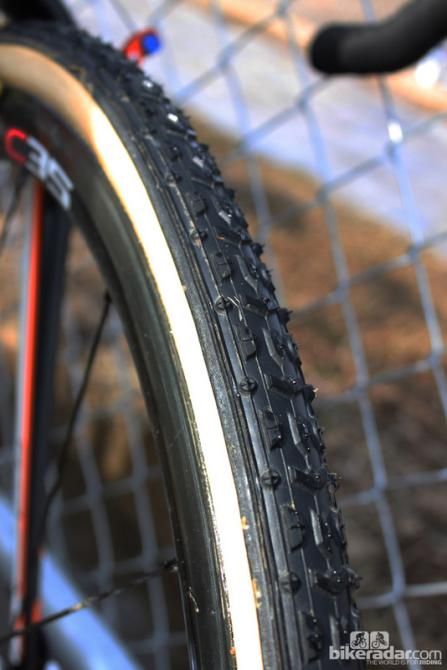 Vos opted to run Dugast Typhoon tubulars for the frozen but thawing championship course