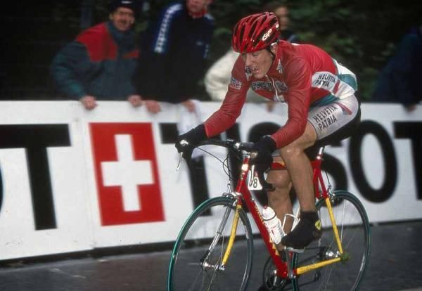 Fabian Cancellara won a close-fought junior time trial but finished 20th in the road race