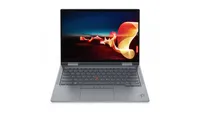 Lenovo ThinkPad X1 Yoga Gen 6 visto por delante sobre un fondo blanco