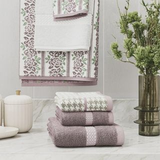 Beautiful Wallpaper 4pk Towel Set in Rose Pink