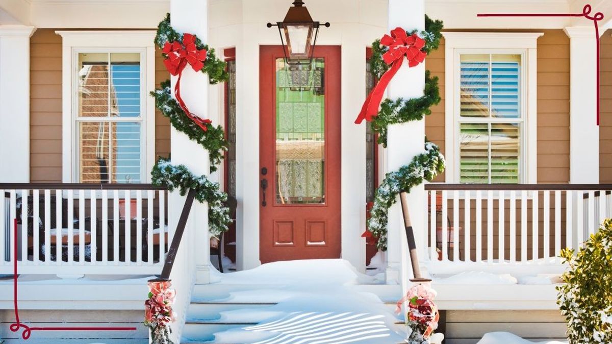 Outdoor Christmas decorating ideas for a festive touch