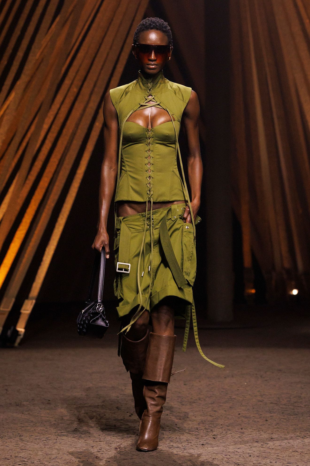 A model wore a similar corset to Alexa Chung on the McQueen Spring 2026 runway