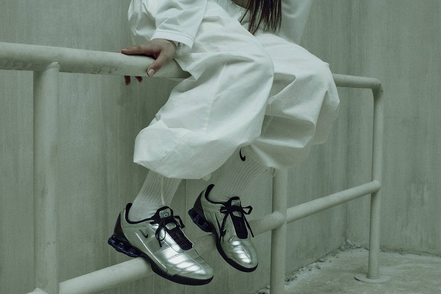 The NIke T90 shox in silver