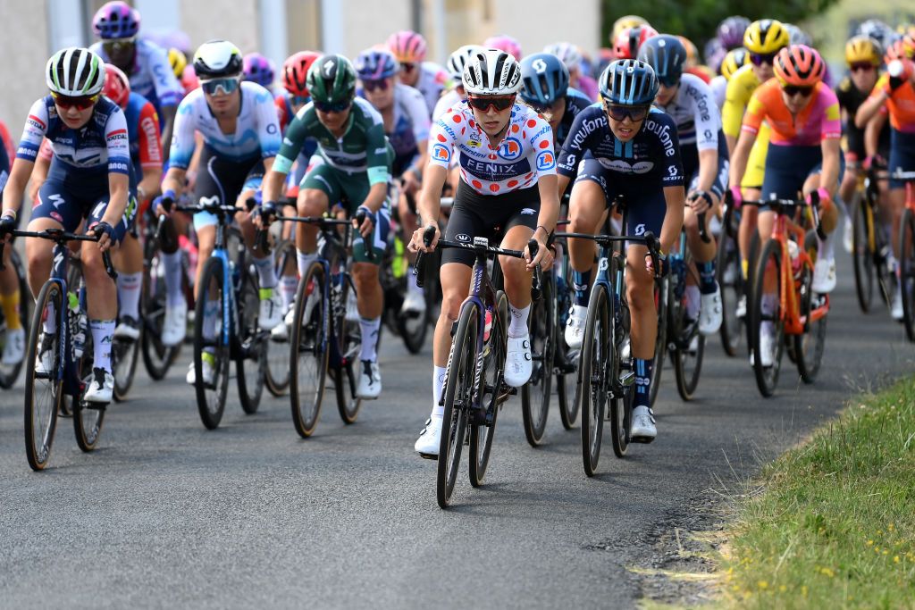 MONTIGNACLASCAUX FRANCE JULY 25 Yara Kastelijn of The Netherlands and Team FenixDeceuninck Polka Dot Mountain Jersey competes during the 2nd Tour de France Femmes 2023 Stage 3 a 1472km stage from CollongeslaRouge to MontignacLascaux UCIWWT on July 25 2023 in MontignacLascaux France Photo by Alex BroadwayGetty Images