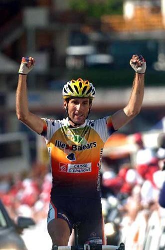 Pablo Lastras (Illes Balears) celebrates