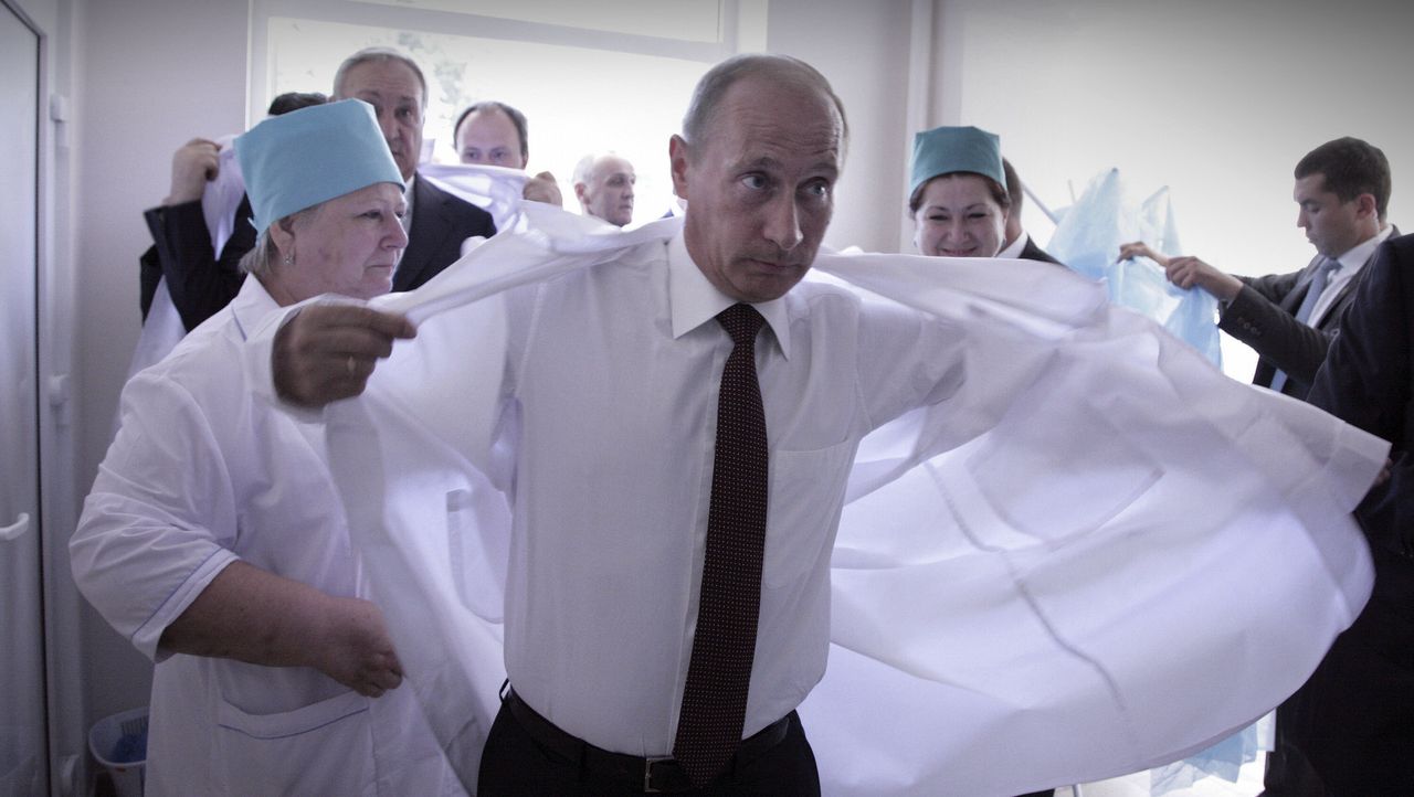 Vladimir Putin at a lab in Abkhazia