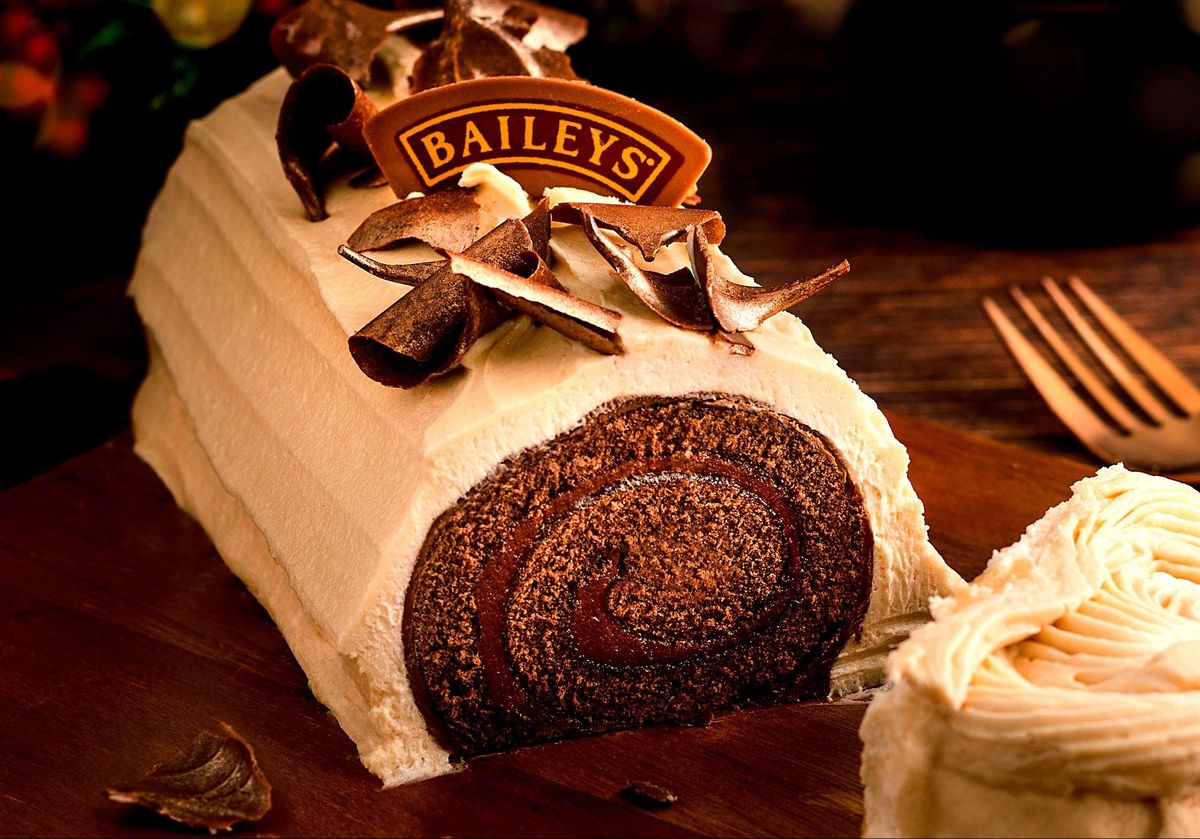Baileys Cream Yule Log - Something Sweet Something Savoury