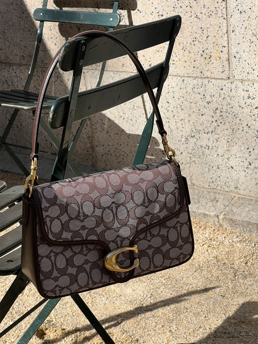 coach anneliese henderson