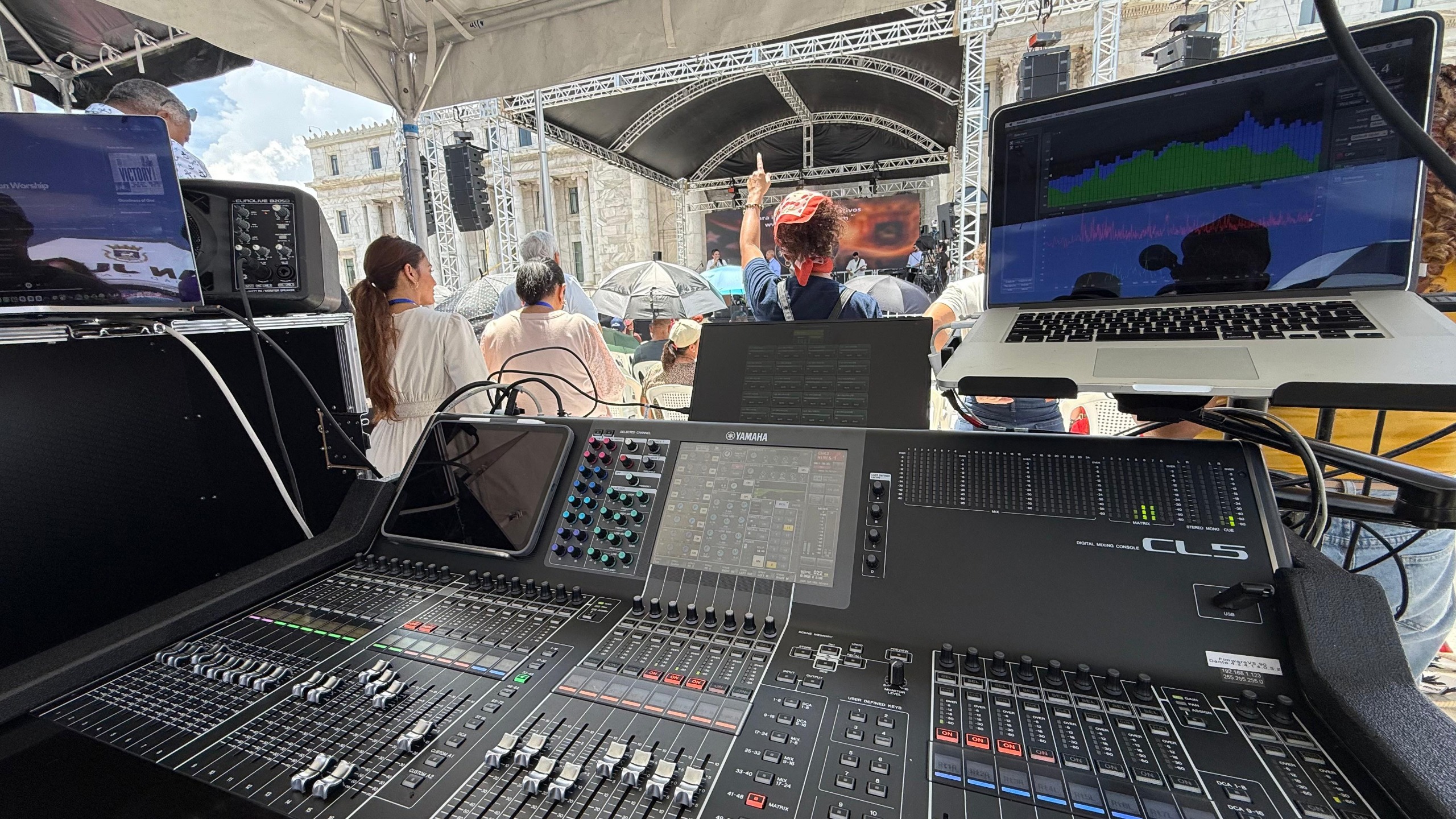 A new sound system from dBTechnologies to power a worship event in Puerto Rico. 