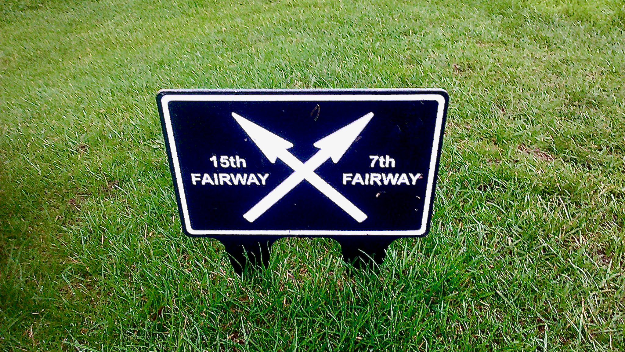 A helpful fairway sign at Langland Bay Golf Club