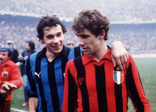 Giuseppe and Franco Baresi in an Inter-AC Milan derby in the 1979/80 season.