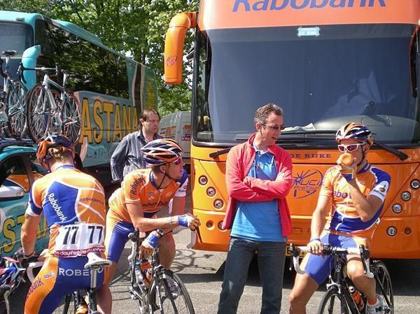 The Rabobank team confers before the start of stage four.