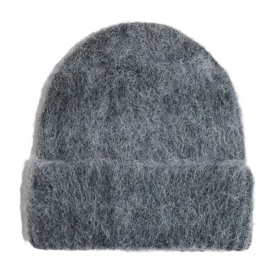 The Major Hat Trends Of 2025 According To The Runways Marie Claire DpfK6LGUbcsYPTmRFuXjFG 1024 80