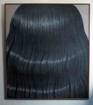 drawing of wavy black hair